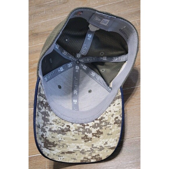 2017 Seattle Seahawks New Era NFL Salute to Service 39Thirty Hat Small - Medium - Picture 4 of 5